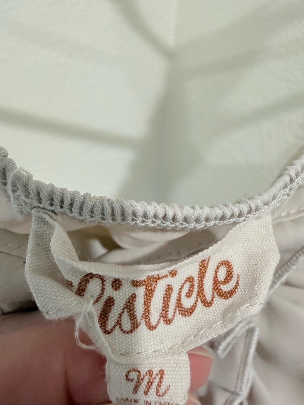Listicle Ruffle Crop Top - Picture 5 of 7